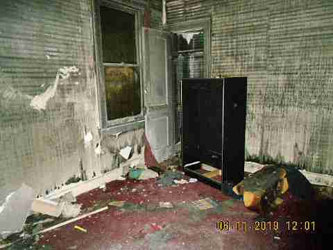 19385 Charest (24)_m.jpg